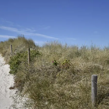 Moderne In Graal-mueritz, Strandnah *