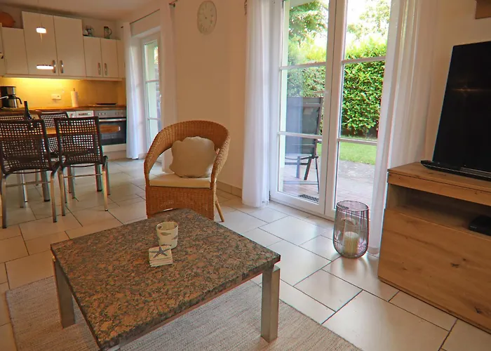 公寓 Moderne In Graal-mueritz, Strandnah