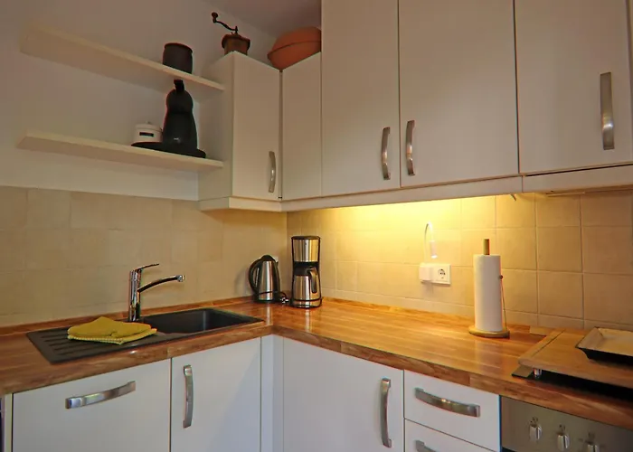 Moderne In Graal-mueritz, Strandnah *